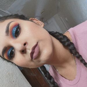 Meet your Posher, Karla